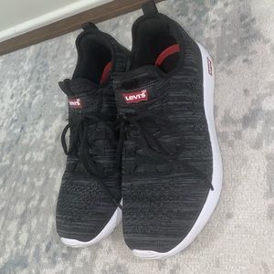 Men’s Levi’s casual shoes